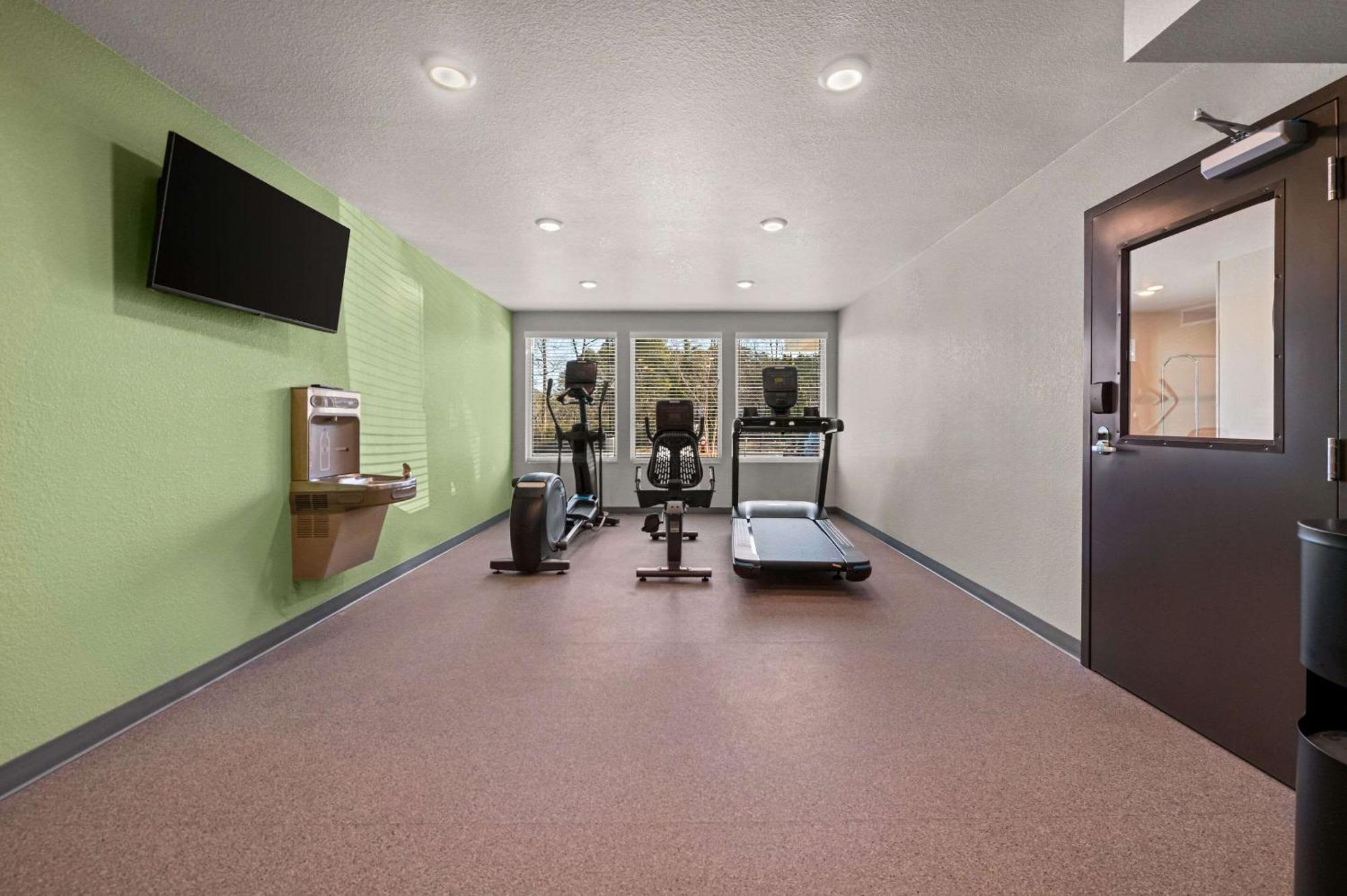 Woodspring Suites Yorktown Newport News Exteriör bild