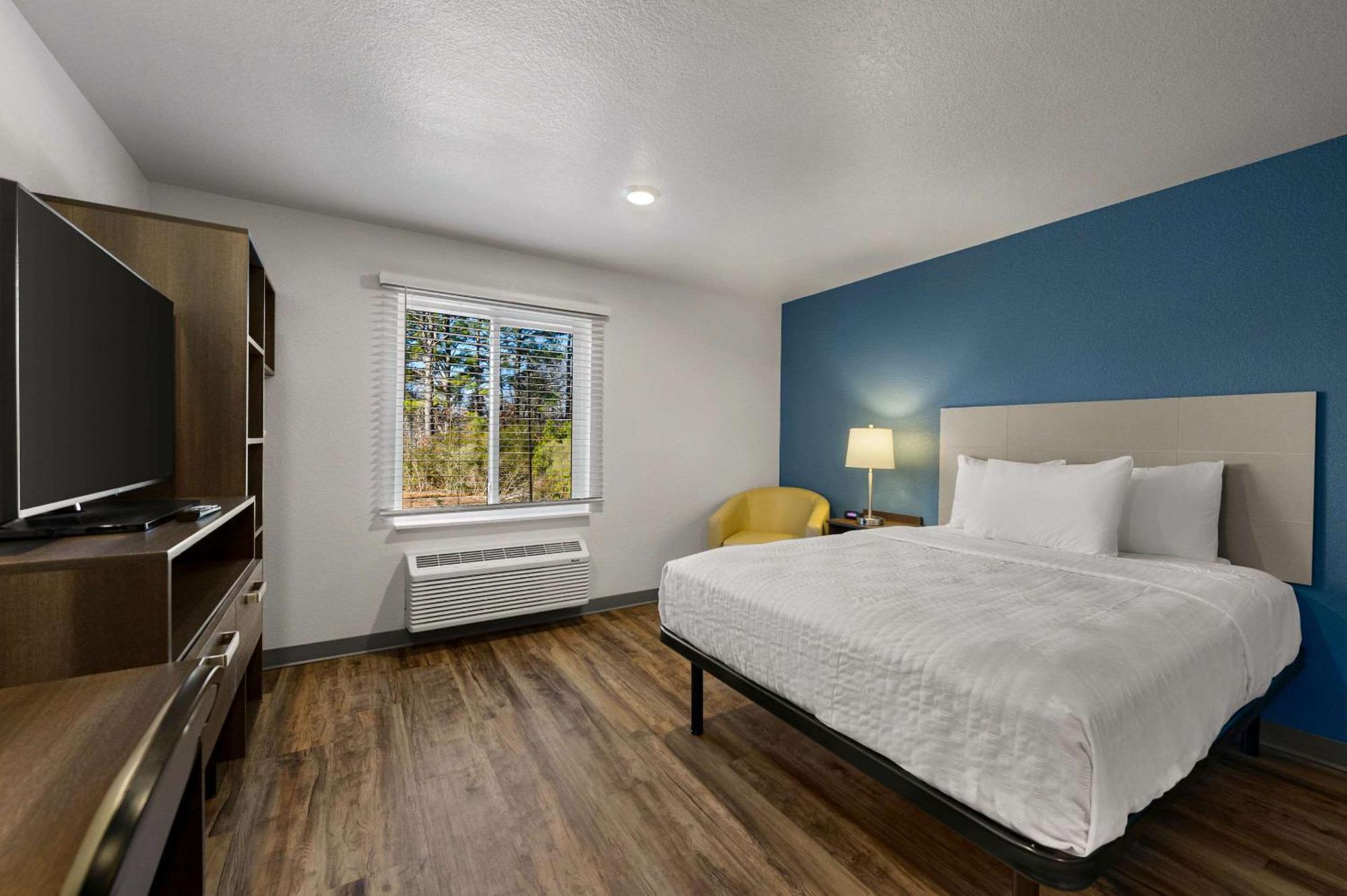 Woodspring Suites Yorktown Newport News Exteriör bild